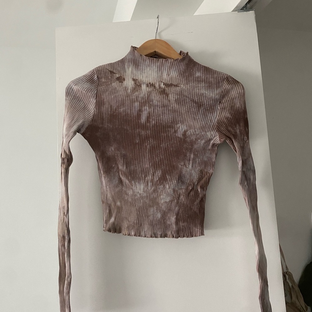 Long sleeve tee tie dye top turtleneck